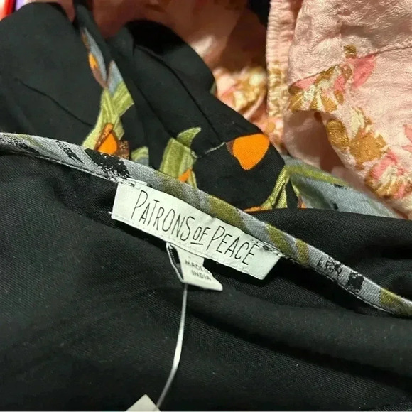 Patrons  Of Peace Tank - Picture 3 of 9